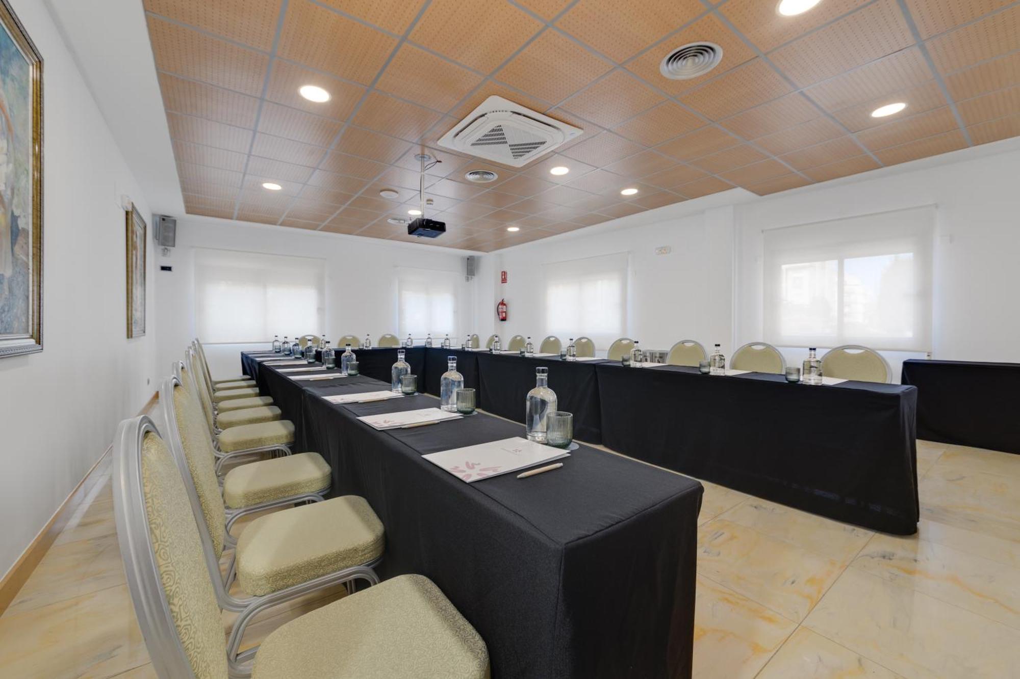 Daniya Denia Spa & Business 4* Dış mekan fotoğraf