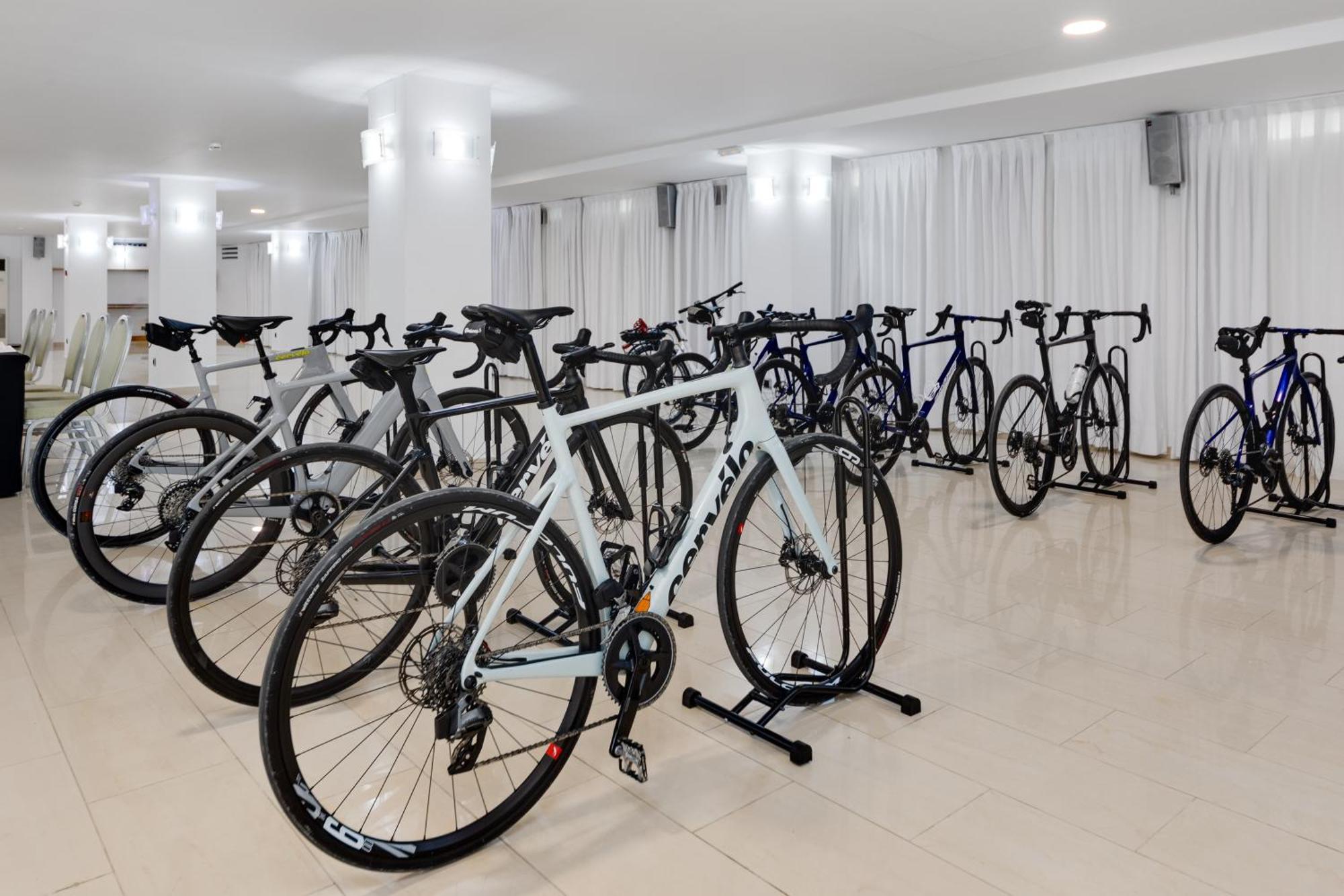 Daniya Denia Spa & Business 4* Dış mekan fotoğraf