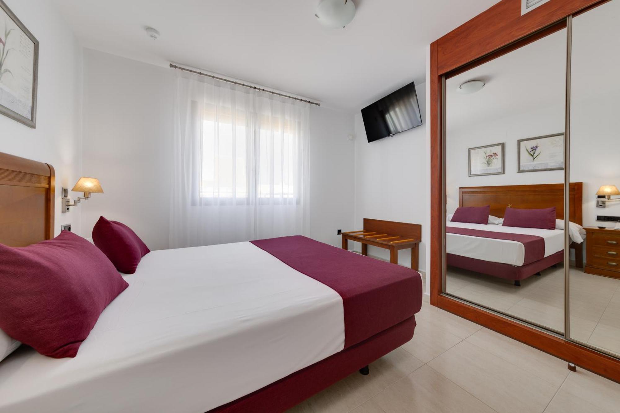 Daniya Denia Spa & Business 4* Dış mekan fotoğraf