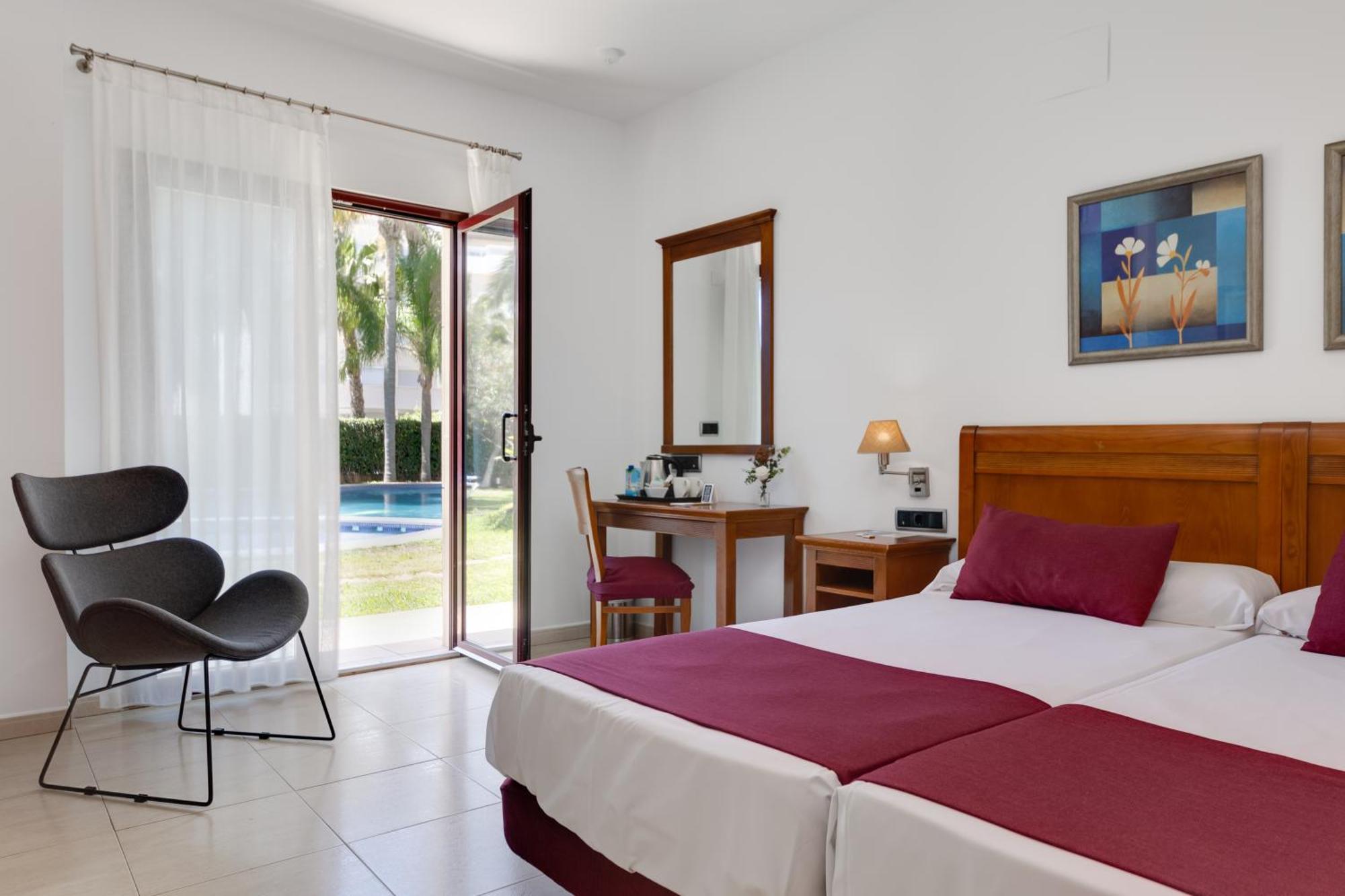 Daniya Denia Spa & Business 4* Dış mekan fotoğraf